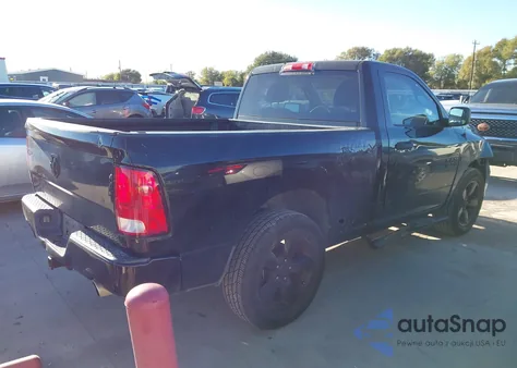 2017 Ram 1500 Express 4X2 6'4 Box из США, поврежденный, VIN 3C6JR6AT9HG712625